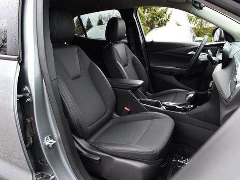 Used 2025 Buick Encore GX Preferred image 21