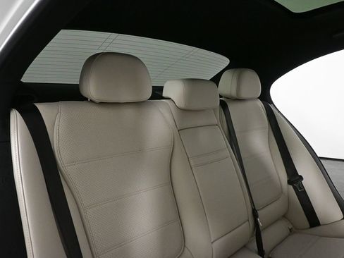 Certified 2022 Mercedes-Benz C 300 4MATIC Sedan image 19