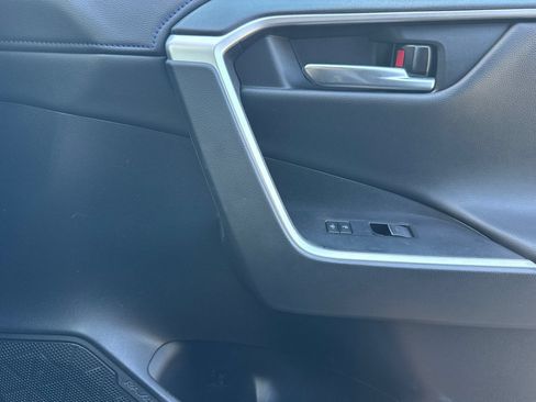 Certified 2022 Toyota RAV4 XSE AWD/4WD image 22