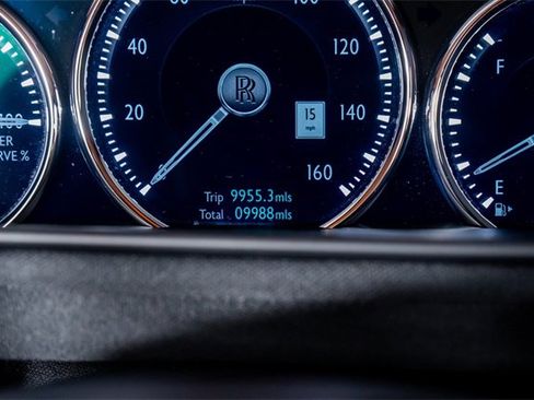 Used 2023 Rolls-Royce Cullinan image 41