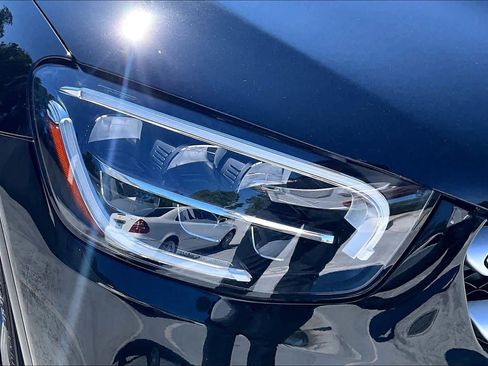 Used 2022 Mercedes-Benz GLC 300 image 26