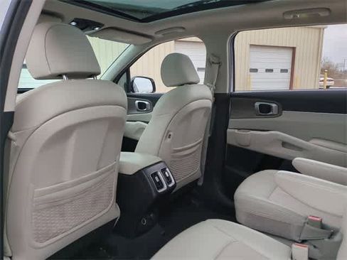 Used 2022 Kia Sorento X-Line EX image 19