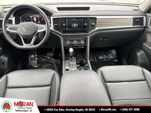 Used 2023 Volkswagen Atlas SEL AWD/4WD image 15
