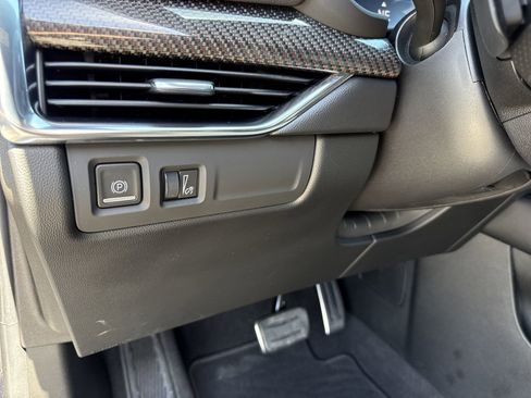 Used 2022 Cadillac XT4 Sport w/ Comfort Package image 19