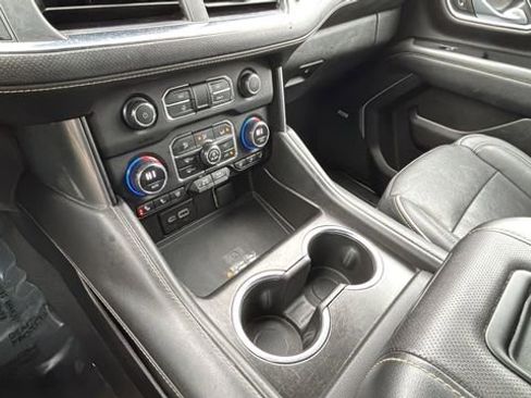 Used 2023 Chevrolet Tahoe Premier image 14