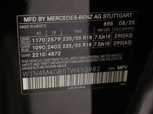 New 2026 Mercedes-Benz GLB 250 image 13