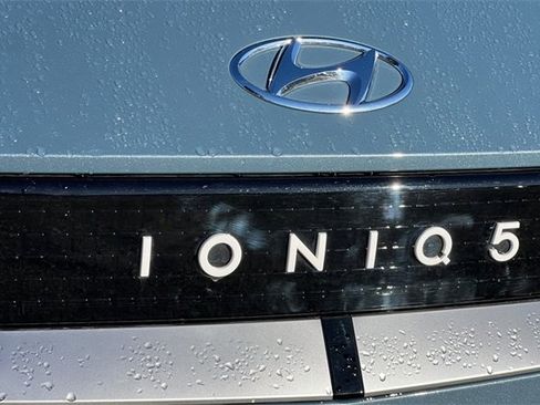 Certified 2024 Hyundai Ioniq 5 SEL image 36