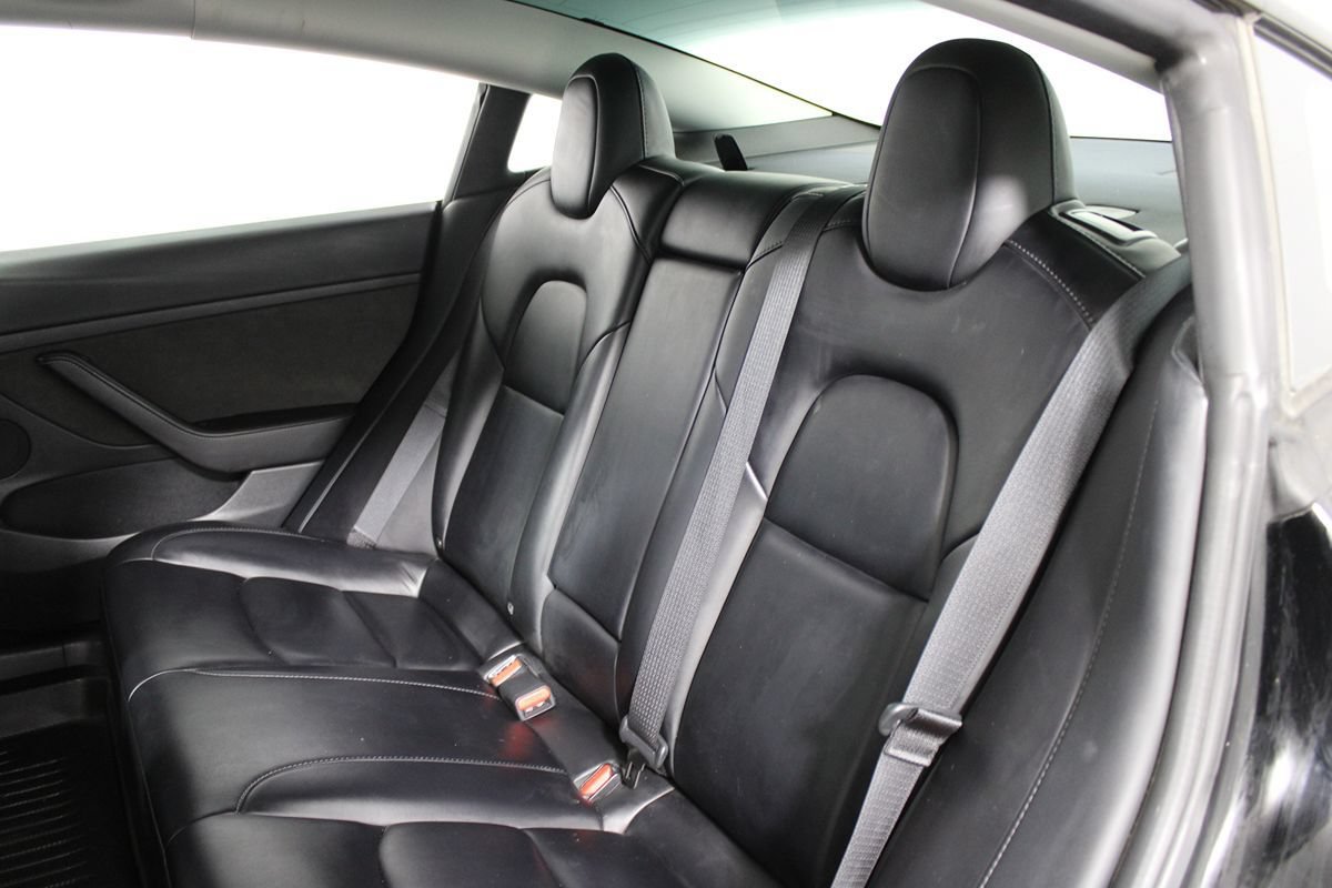 Used 2022 Tesla Model 3 Long Range AWD/4WD image 21