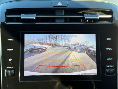 Used 2024 Hyundai Tucson SEL image 16