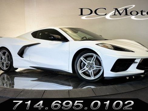 Used 2023 Chevrolet Corvette Stingray Premium Cpe w/ Z51 Performance Package image 1