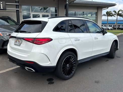 Used 2026 Mercedes-Benz GLC 300 image 4