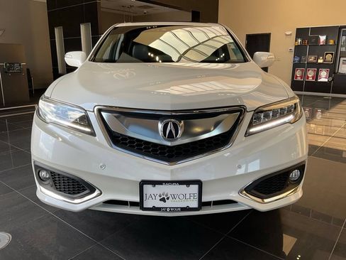 Used 2018 Acura RDX AWD w/ Advance Package image 2