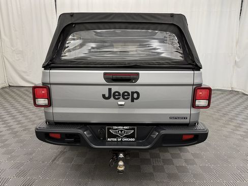 Used 2021 Jeep Gladiator Sport AWD/4WD image 6