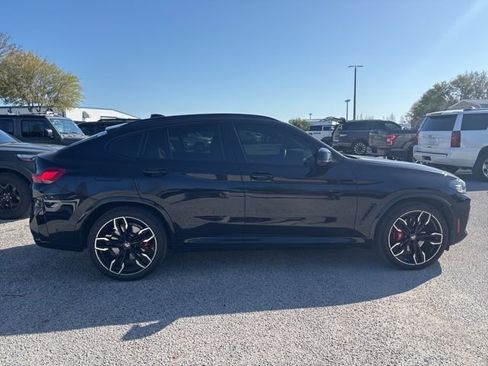 Used 2025 BMW X4 M40i w/ Premium Package image 4