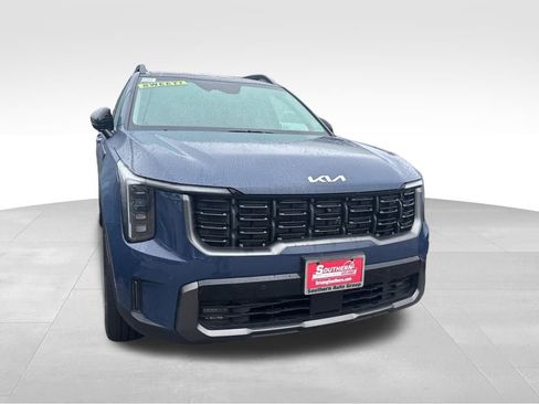 Used 2024 Kia Sorento SX image 9