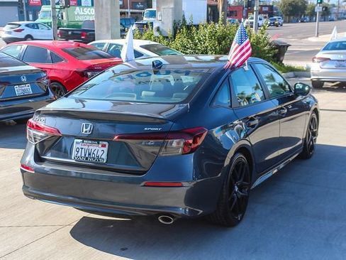 Used 2025 Honda Civic Sport image 5