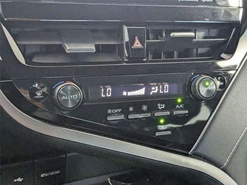 Used 2023 Toyota Camry XSE FWD image 21