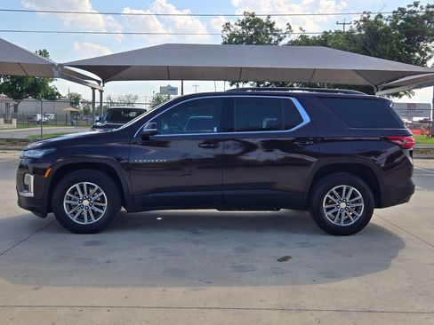Used 2022 Chevrolet Traverse LT FWD image 4