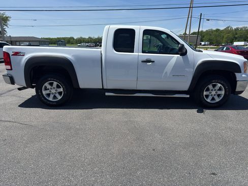 Used 2012 GMC Sierra 1500 SLE w/ Power Tech Package RWD image 2