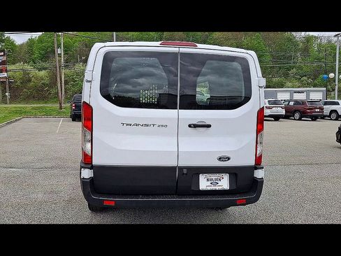 Certified 2025 Ford Transit 250 Low Roof w/ Exterior Upgrade Package RWD image 7
