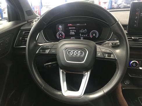 Used 2023 Audi Q5 2.0T Premium Plus w/ Premium Plus Package AWD/4WD image 19