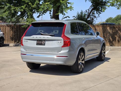 Certified 2025 Volvo XC90 B5 Ultra w/ Protection Package Premier image 9