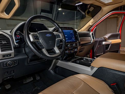 Used 2022 Ford F250 Lariat w/ Lariat Ultimate Package image 12