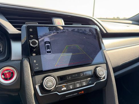 Used 2018 Honda Civic LX-P image 27