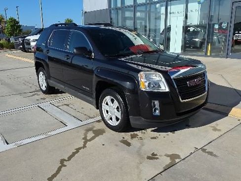 Used 2015 GMC Terrain SLE w/ Convenience Package image 2