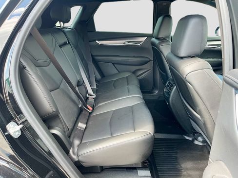 Used 2025 Cadillac XT5 Luxury w/ LPO, Floor Liner Package FWD image 27