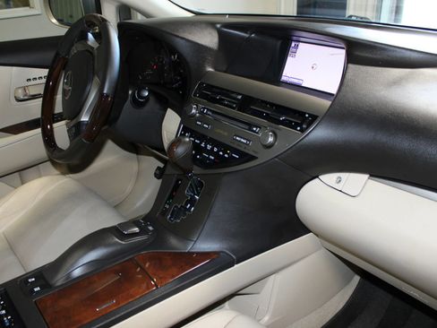 Used 2013 Lexus RX 350 AWD w/ Navigation Pkg image 31