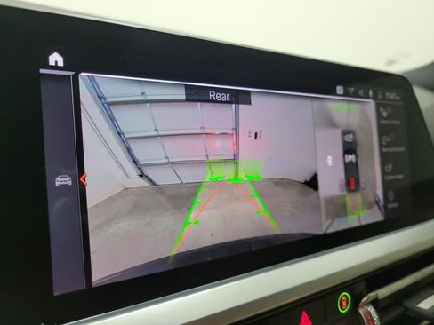 Used 2020 BMW 330i Sedan w/ Convenience Package image 27