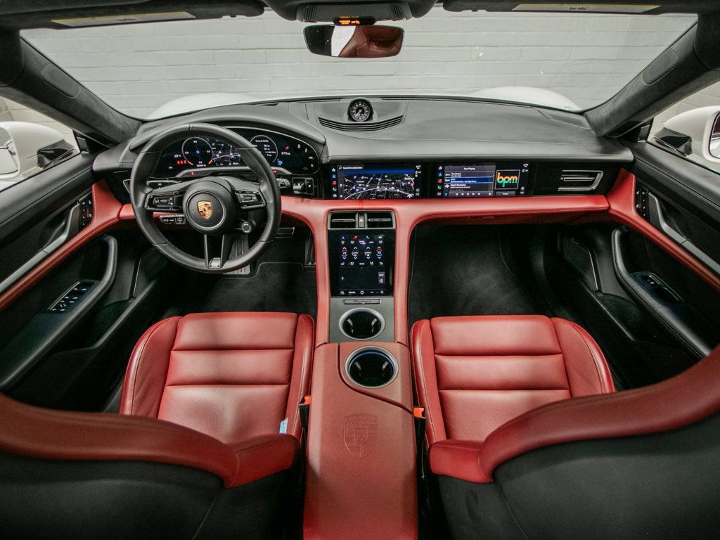 Used 2022 Porsche Taycan Turbo S AWD/4WD image 18