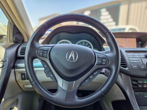 Used 2011 Acura TSX Sport Wagon image 6