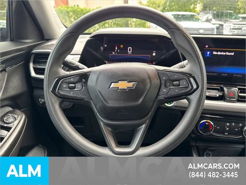 Used 2024 Chevrolet TrailBlazer LT w/ Driver Confidence Package image 28