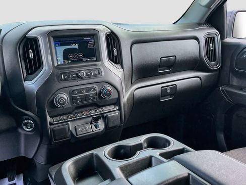 Used 2022 Chevrolet Silverado 1500 Custom RWD image 21