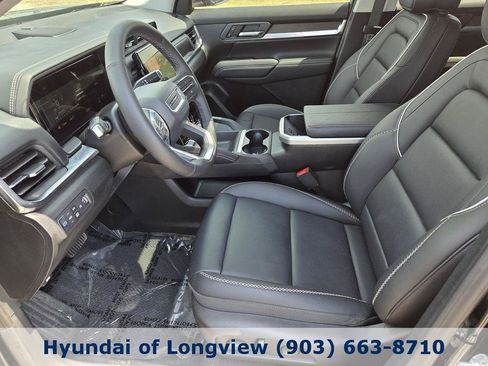 Used 2026 GMC Terrain Denali AWD/4WD image 23