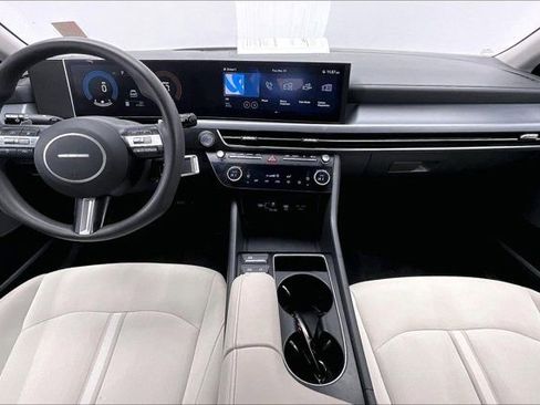 Used 2024 Hyundai Sonata SEL FWD image 14