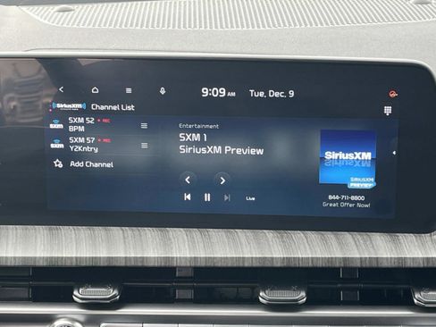 Used 2024 Kia Telluride EX image 14