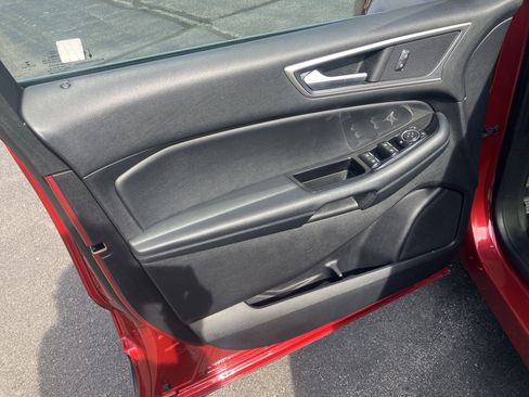 Used 2020 Ford Edge SEL w/ Convenience Package AWD/4WD image 19
