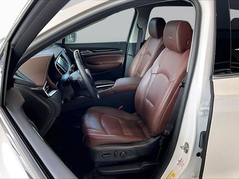 Used 2019 Buick Enclave Avenir w/ Avenir Technology Package AWD/4WD image 7