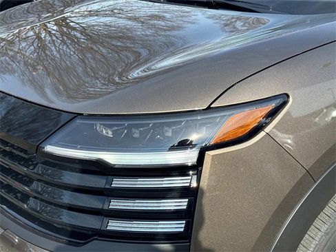 New 2026 Nissan Kicks SV w/ SV Premium Package image 13