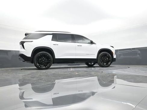 New 2026 Chevrolet Traverse LT w/ LPO, Floor Liner Package image 48