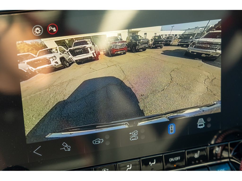 New 2026 GMC Canyon AT4X w/ LPO, Black Badging Package AWD/4WD image 24