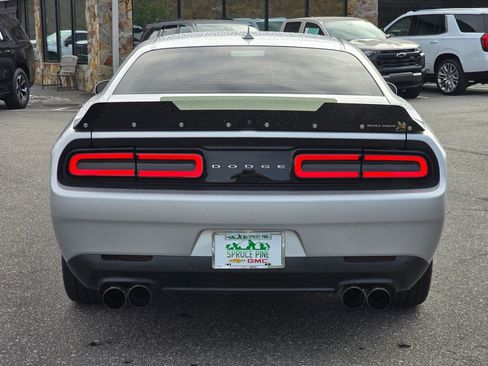 Used 2021 Dodge Challenger R/T Scat Pack image 17