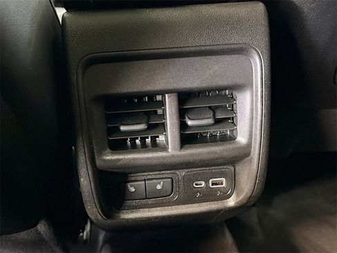 Used 2020 Cadillac XT4 Premium Luxury w/ Cold Weather Package image 25