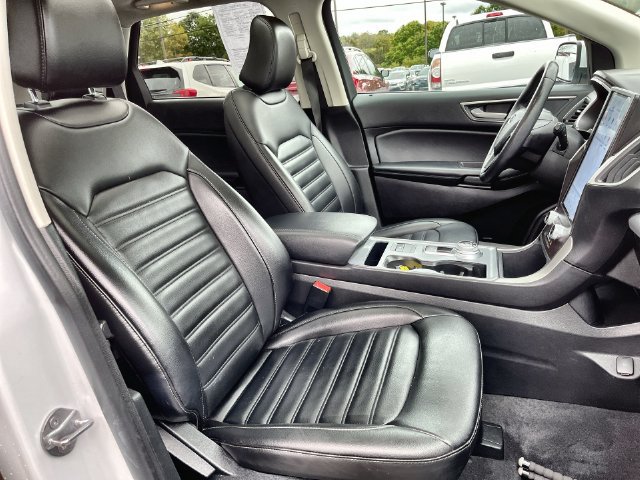 Used 2021 Ford Edge SEL w/ Convenience Package AWD/4WD image 29