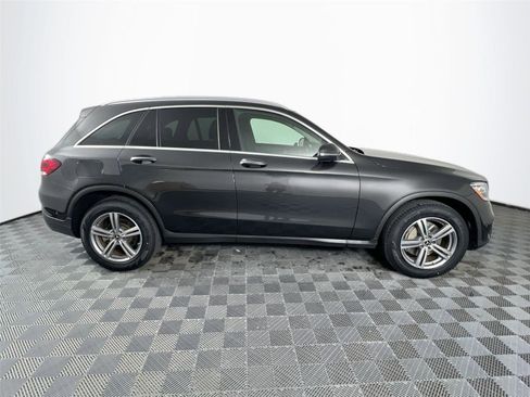 Used 2021 Mercedes-Benz GLC 300 4MATIC image 7