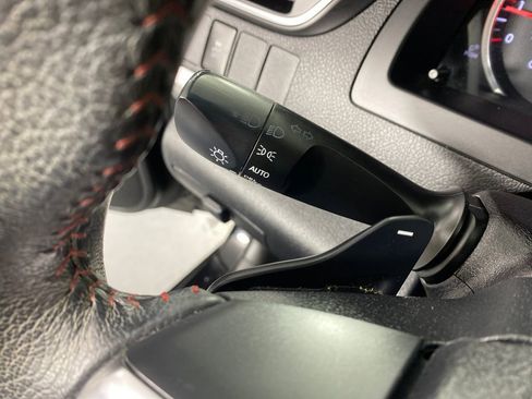 Used 2017 Toyota Camry SE image 17