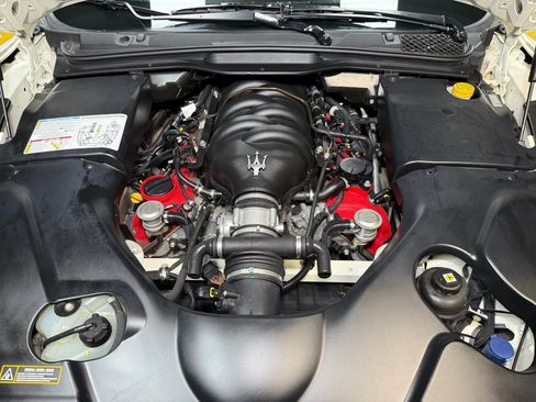 Used 2014 Maserati GranTurismo MC RWD image 34